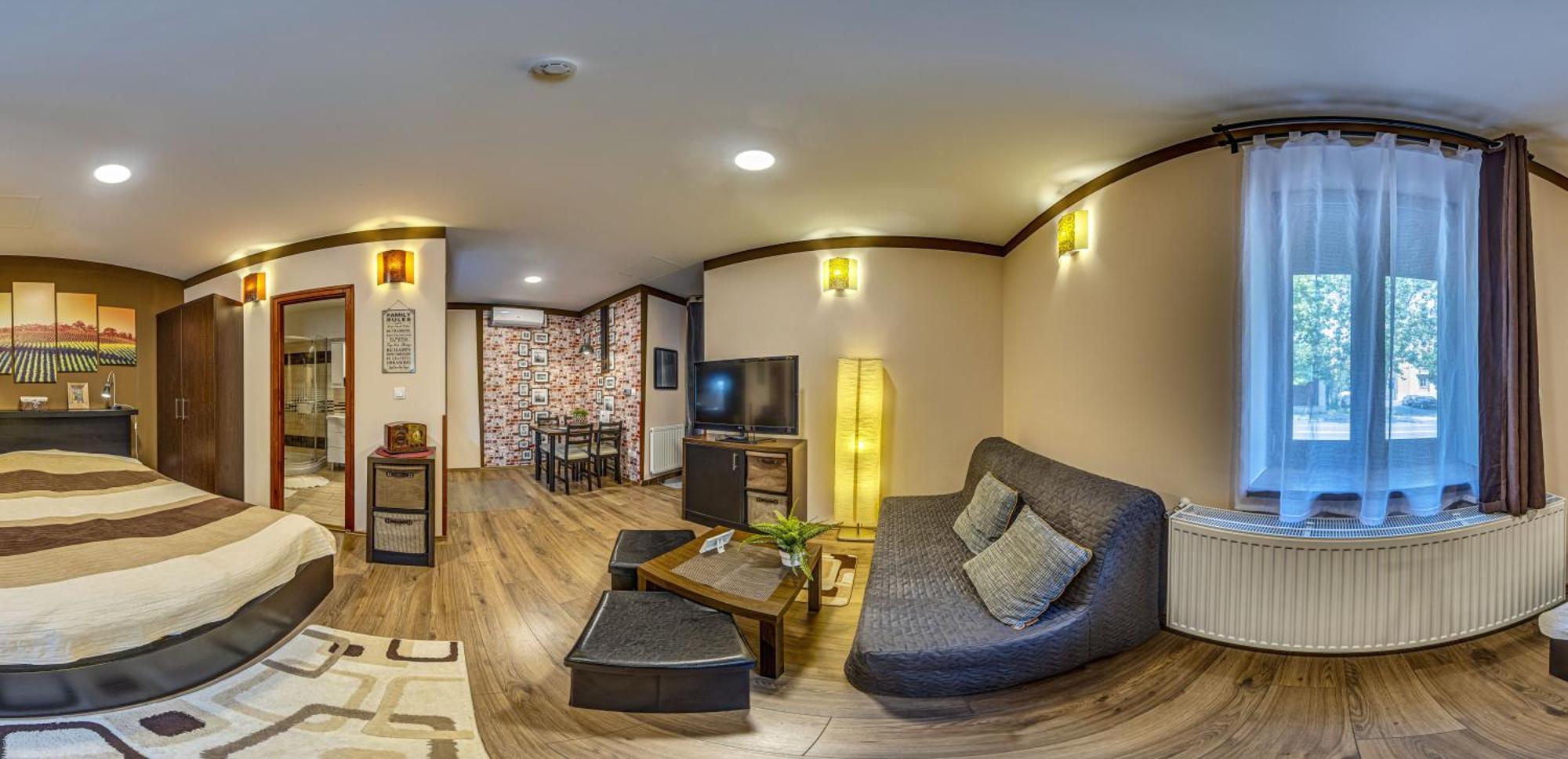 Bed and Breakfast Napraforgo Wellness Haz Es Panzio Pécs Zewnętrze zdjęcie