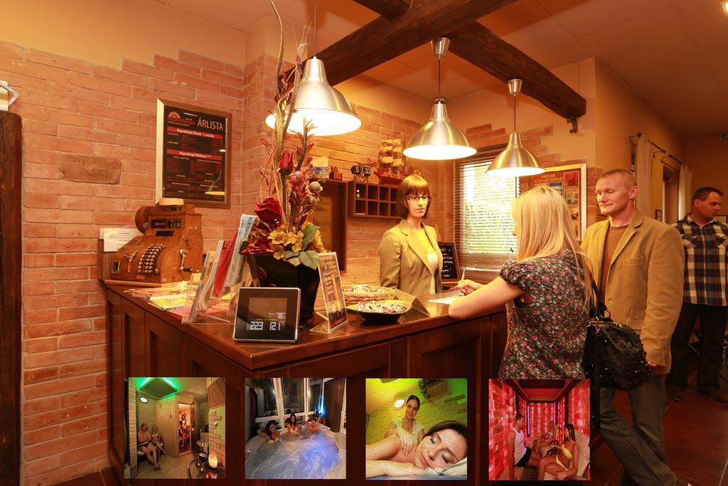 Bed and Breakfast Napraforgo Wellness Haz Es Panzio Pécs Zewnętrze zdjęcie