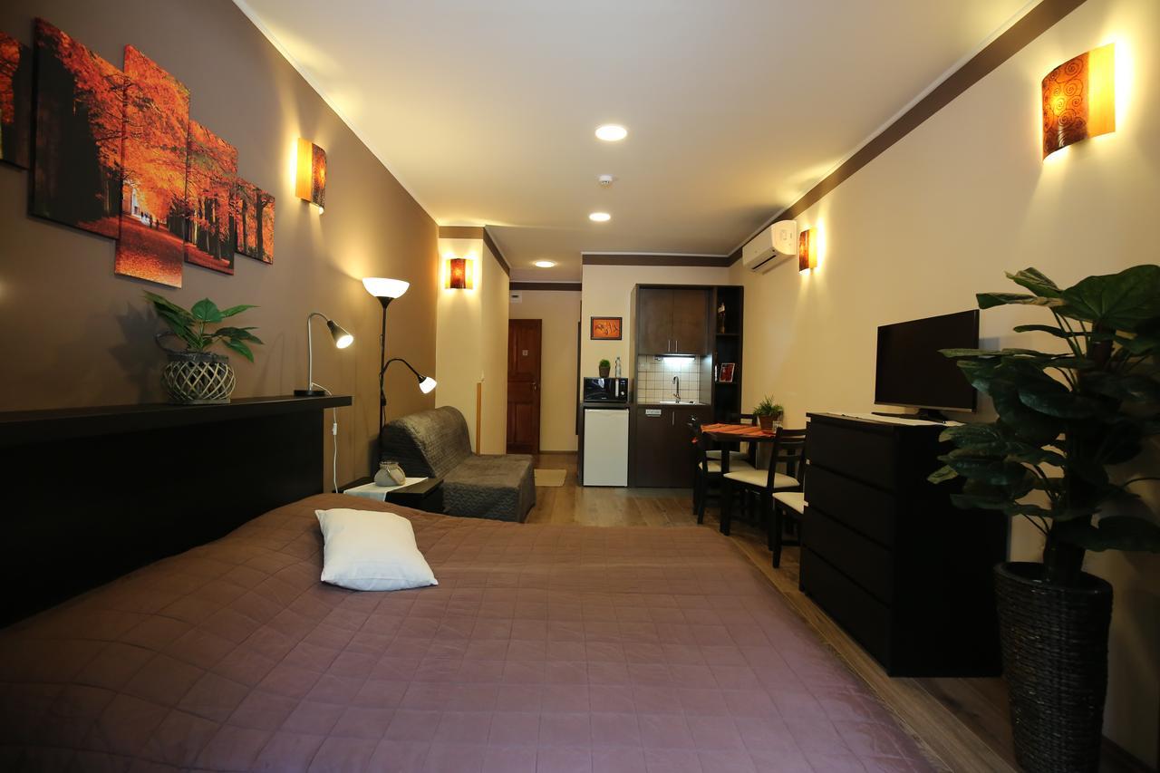 Bed and Breakfast Napraforgo Wellness Haz Es Panzio Pécs Zewnętrze zdjęcie